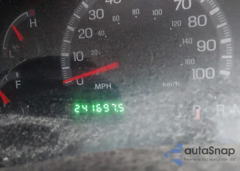 2002 Ford F-150 Lariat/Xl/Xlt z USA, uszkodzony, nr VIN 2FTRX18W42CA86779